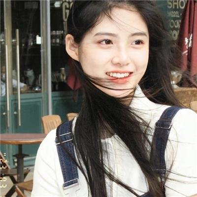 战舰春光